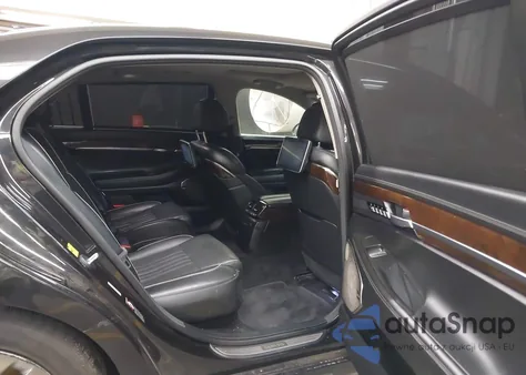 2018 Genesis G90 5.0 Ultimate из США, поврежденный, VIN KMHG54JH4JU048005